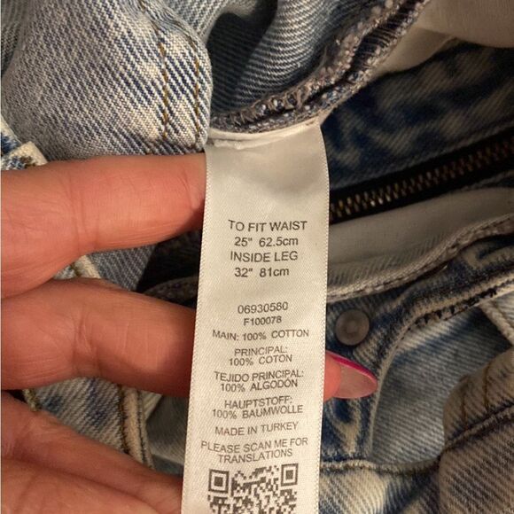 ASOSWomen's High Rise Acid Wash cut out Jeans, size 25 - Picture 8 of 8